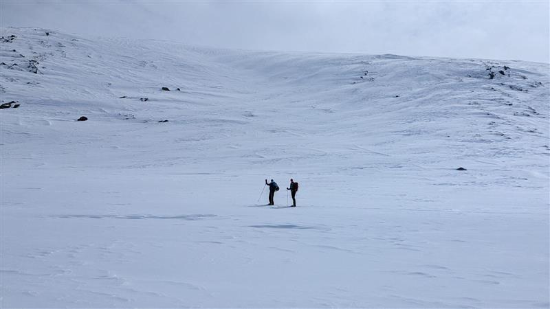 Canyon de la rivière Puvirnituq en ski